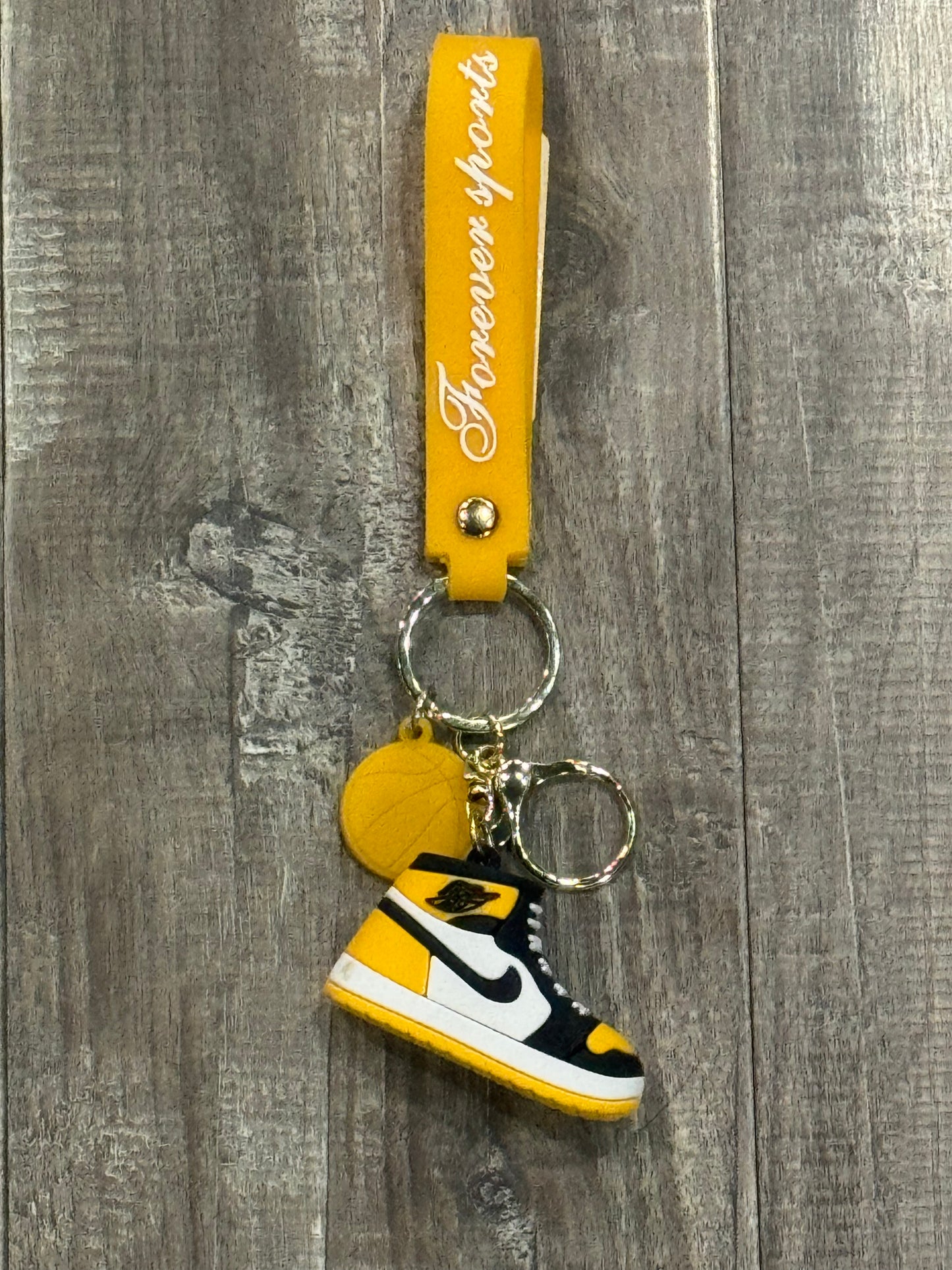 NIKE KEYCHAIN