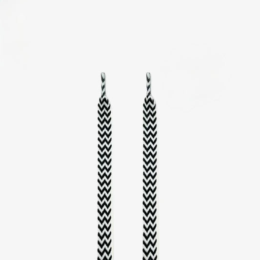 KICKS Fat Shoelaces (white/black)