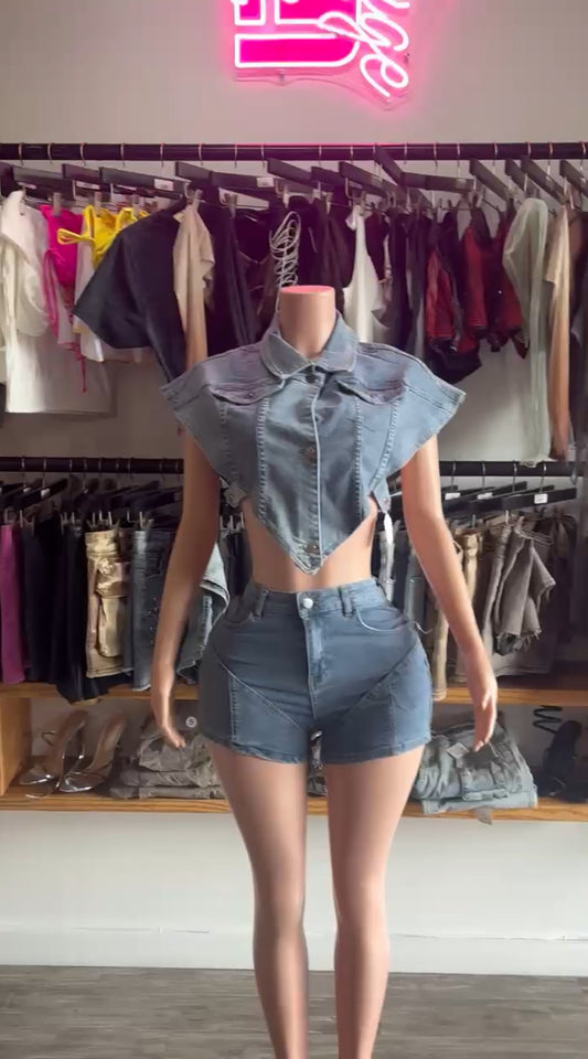 Vogue WOMEN’S DENIM CROP TOP AND SHORTS SET