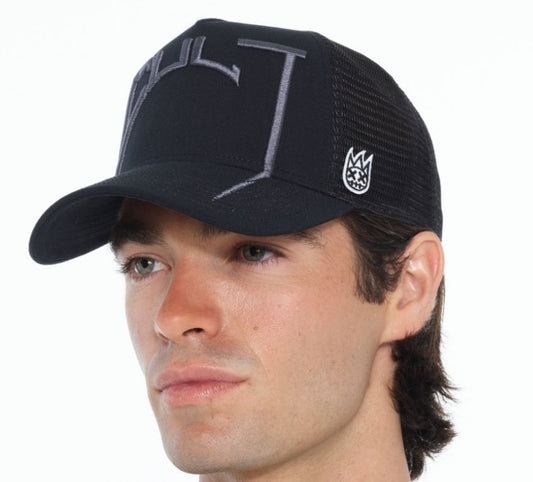 CULT ARCH LOGO MESH BACK TRUCKER HAT