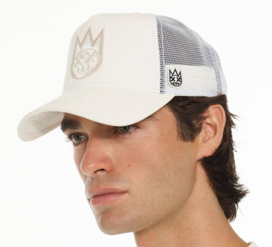 CULT CLEAN LOGO MESH BACK TRUCKER HAT