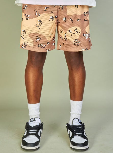 POLITICS-SHORTS-MOTT-DE BEIGE