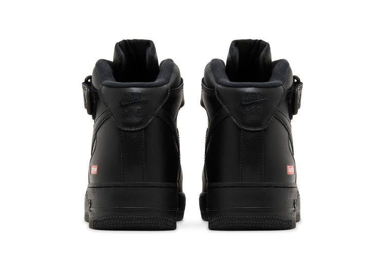 Supreme Air Force 1 Mid ‘Black’
